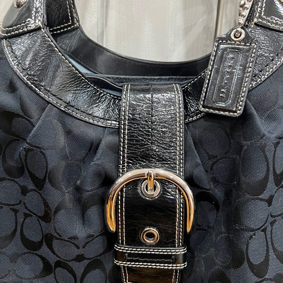 Coach shoulder bag - Picture 2 of 6